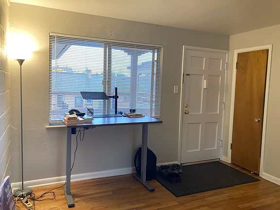 4th image of 850 S Pearl St APT 13
