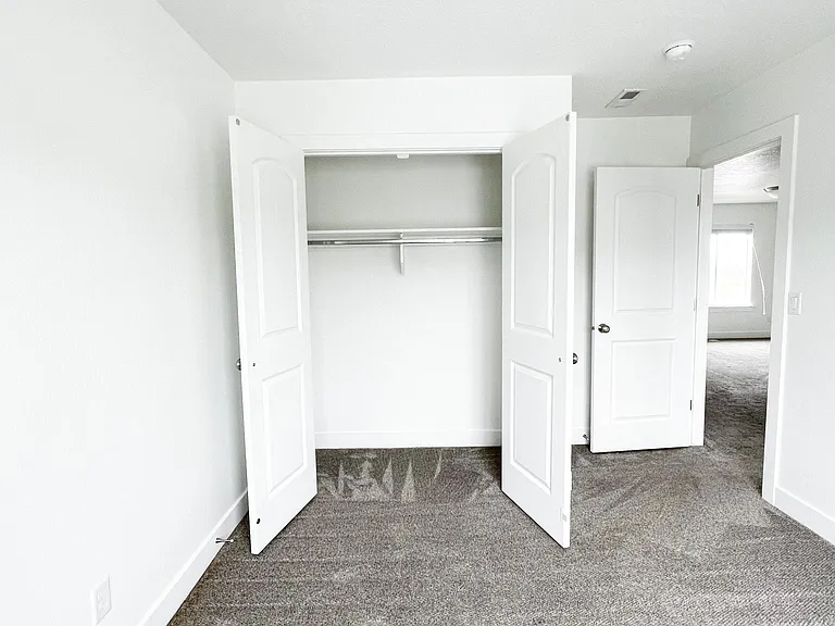 1863 S 1425 W — Photo 26