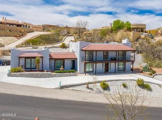 7010 Raasaf Dr, Las Cruces, NM 88005
