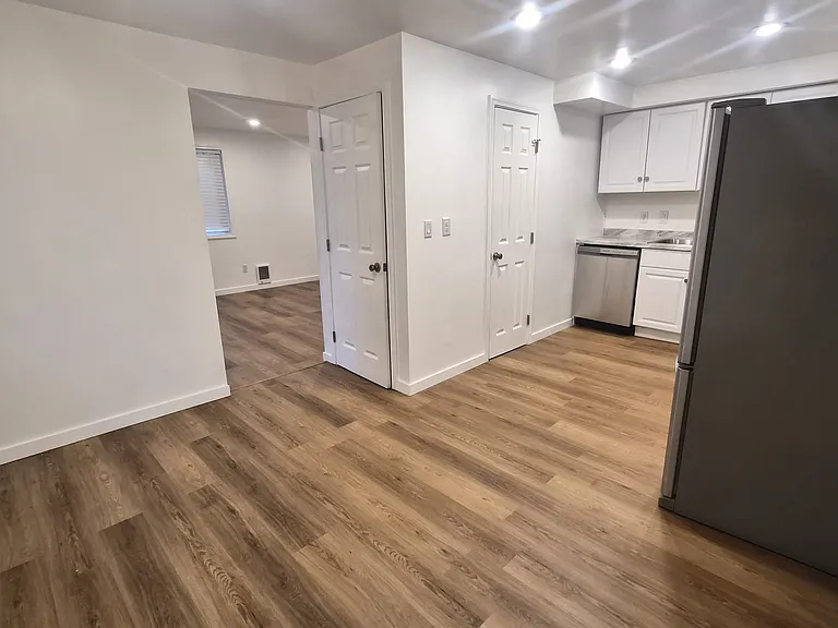 2302 201st Pl SW — Photo 11
