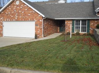 917 Manassas Pl, Jefferson City, MO 65109