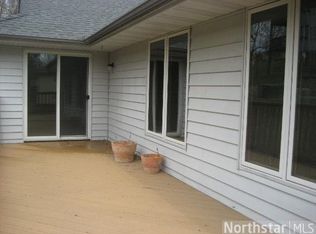 4165 Hilltop Point, Saint Paul, MN 55123