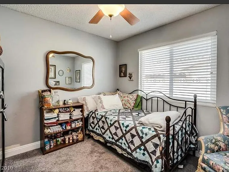 116 Sterling Ct — Photo 11
