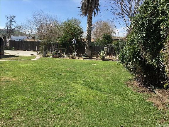 4th image of 4024 Acre Ln