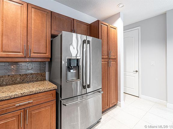 3rd image of 3234 SW 16th Ter #3234