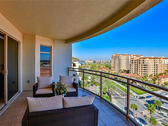 5th image of 11 Baymont St APT 1009