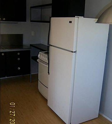 3rd image of 455 NE 16th Ave APT 7