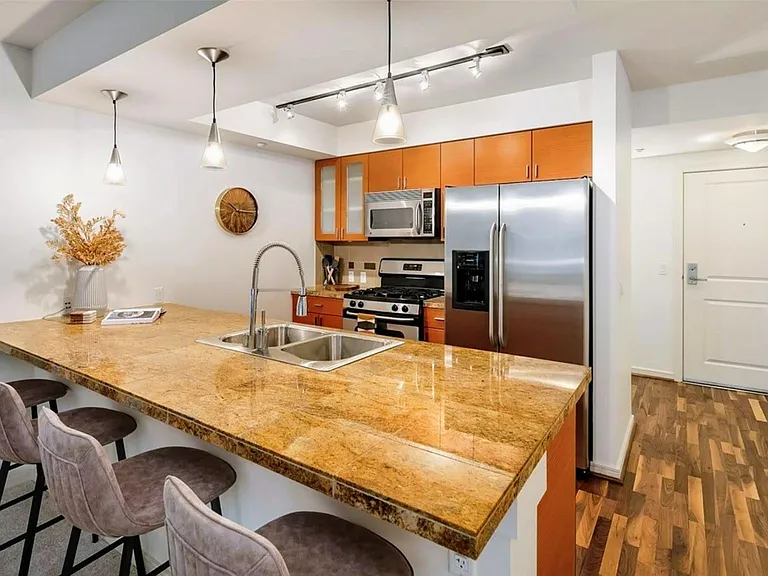 819 Virginia St #1209 — Photo 4