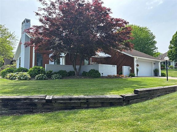 2nd image of 4710 Woodfield Dr