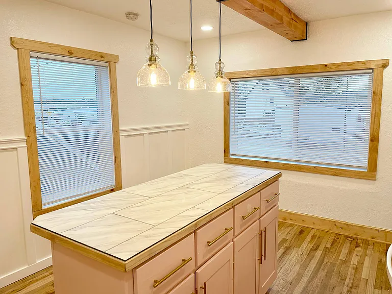 111 16th Ave S #3 — Photo 4