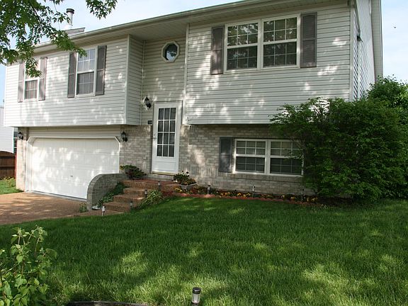 5/2/2013:  front yard