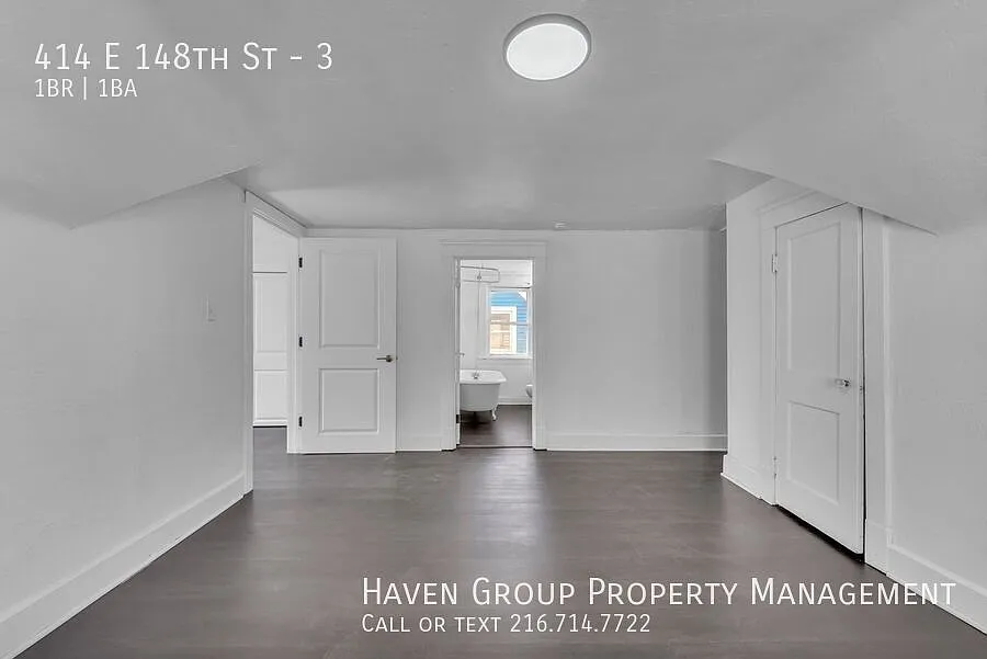 414 E 148th St | Unit 3, Cleveland, Ohio, 44110 - Spacious 1-bed 1-bath multi-family home! — Photo 4