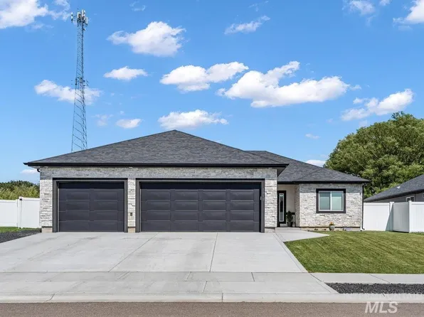 1512 Bird Farm Dr, Jerome, ID 83338