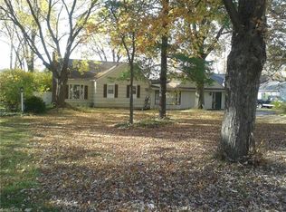 3060 Bradley Rd, Westlake, OH 44145