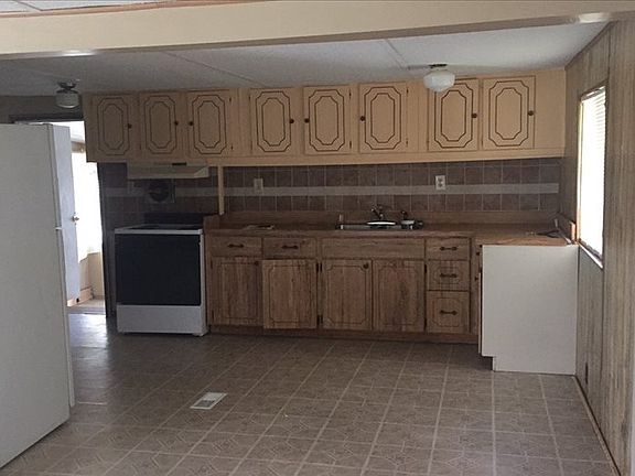 5th image of 3410 Green Acre Way