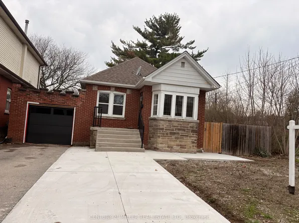 59 Longwood Rd N, Hamilton, ON L8S 3V2
