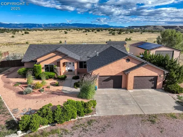 151 Top Notch Trl, Penrose, CO 81240