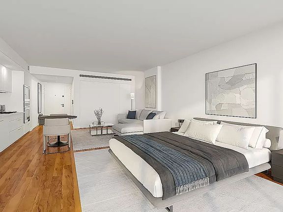 3rd image of 84 White St APT 5A