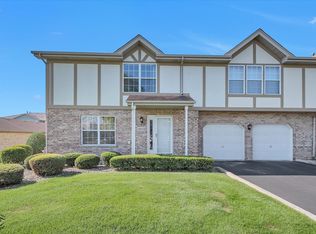 18223 Eagle Dr, Tinley Park, IL 60477