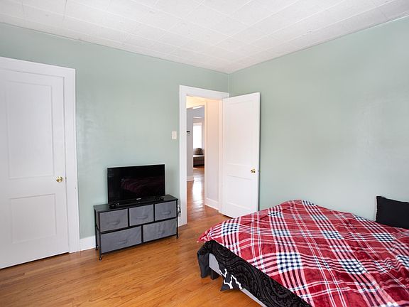 4th image of 501 S 12th Ave #1