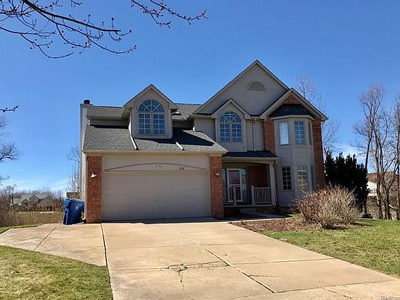 2nd image of 3118 Tiger Lily Ct