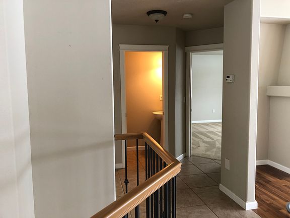 3rd image of 819 N Garry Dr