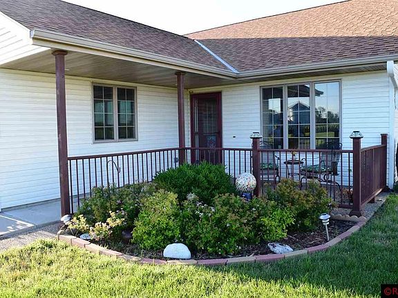 2nd image of 208 Wickfield Dr