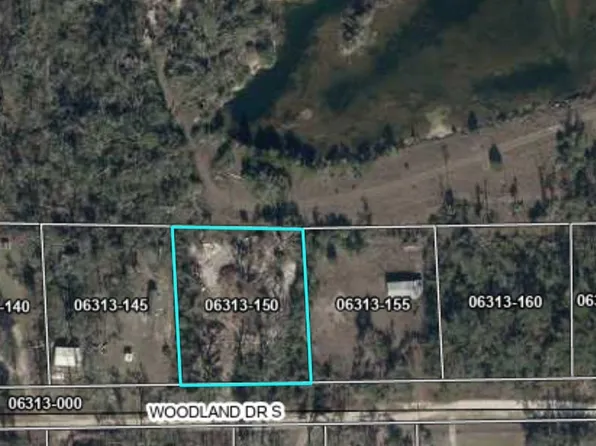 3560 S Woodland Dr, Perry, FL 32348