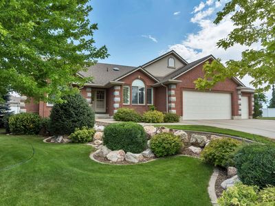 5574 S 175 E, Washington Terrace, UT, 84405