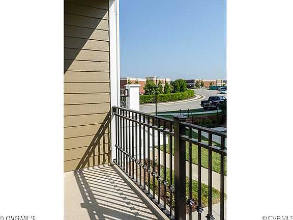 2nd image of 3909 Liesfeld Place 17a Gln
