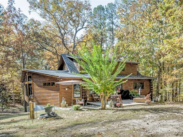 2793 Huguenot Springs Rd, Midlothian, VA 23113