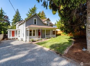 1208 23rd St, Bellingham, WA 98225