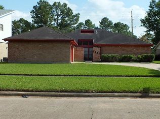 5935 Donwhite Ln, Houston, TX 77088