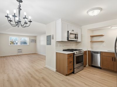 237 Main St APT A4, Reading, MA, 01867