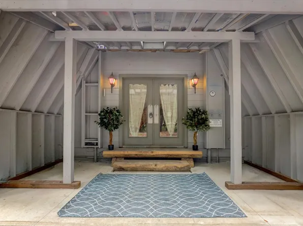 18125 Douglas Rd, Nevada City, CA 95959