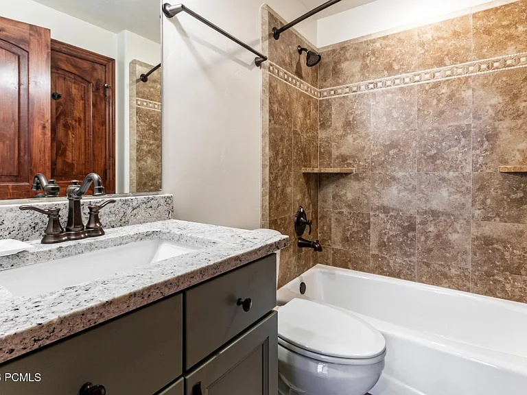 5326 N Oldgate Rd — Photo 24
