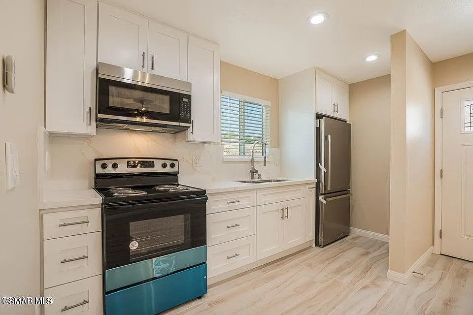 1 bed, 550 sqft, $2,450 — Photo 3