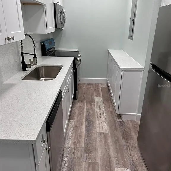 201 Medallion Blvd #D — Photo 8