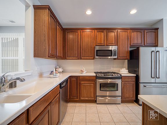 5th image of 13353 Bluebird Ln