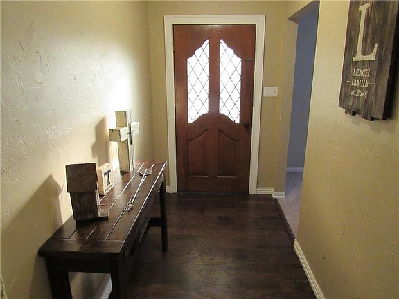 5th image of 6601 Sabrosa Ct W