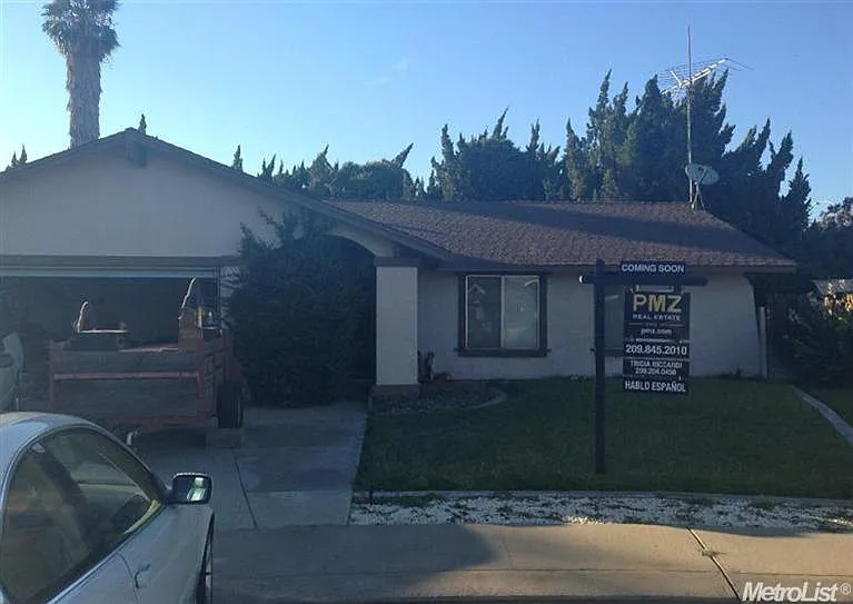 2301 Denny Ct photo 1