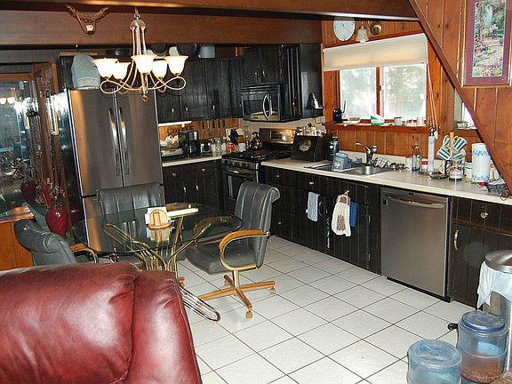 4th image of 5295 E Shore Dr NE