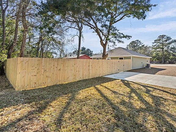 5th image of 1517 Stewart Rd