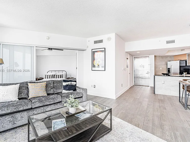 1750 N Bayshore Dr #3914 — Photo 11