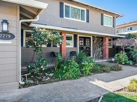 3rd image of 2279 Constitution Dr
