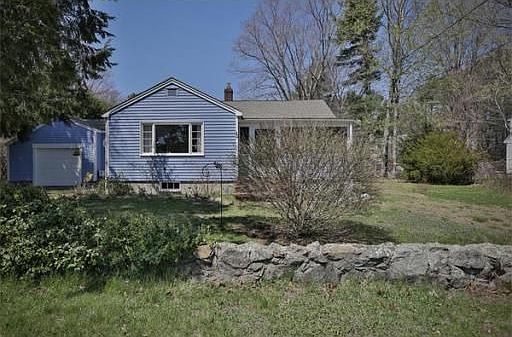 2nd image of 22 Elmira Ave