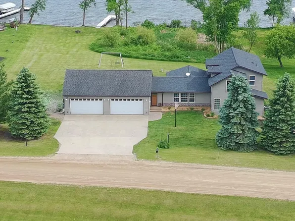8944 Dyrud Ln SE, Osakis, MN 56360