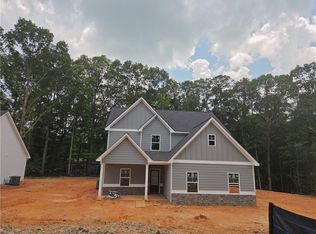 68 Jeffrey Ln, Dallas, GA 30157