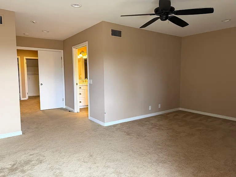 6541 E Paseo Goya — Photo 39