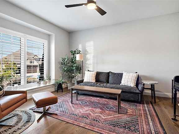 4th image of 14722 Schoettler Grove Ct